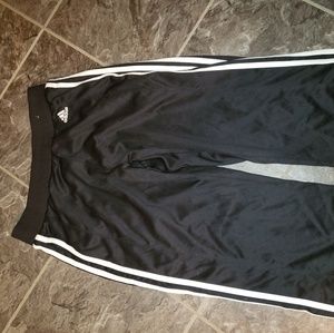 Adidas sport capri pants